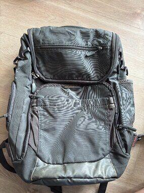 Briggs & Riley BRX Excursion Backpack Slate Gray BP118-25 Travel Laptop Bag